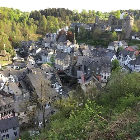 Am Fluss Im Haus An Der Rur Monschau