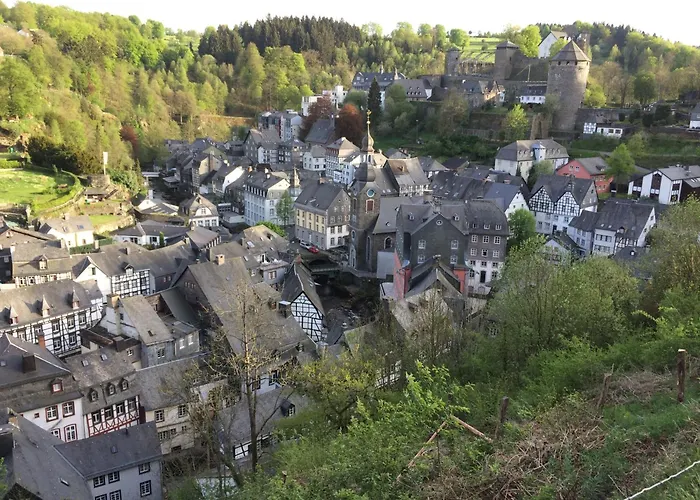Am Fluss Im Haus An Der Rur Monschau