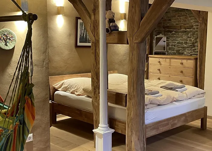 Am Fluss Im Haus An Der Rur